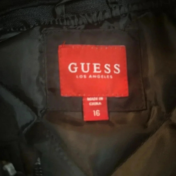 2 for 15 GUESS JACKET - Picture 9 of 9